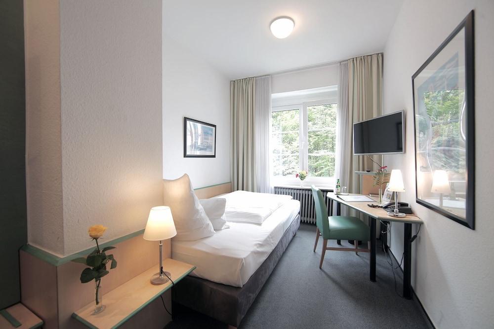 Hotel Am Hofgarten Düsseldorf Extérieur photo