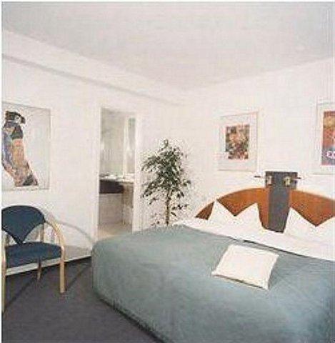 Hotel Am Hofgarten Düsseldorf Chambre photo