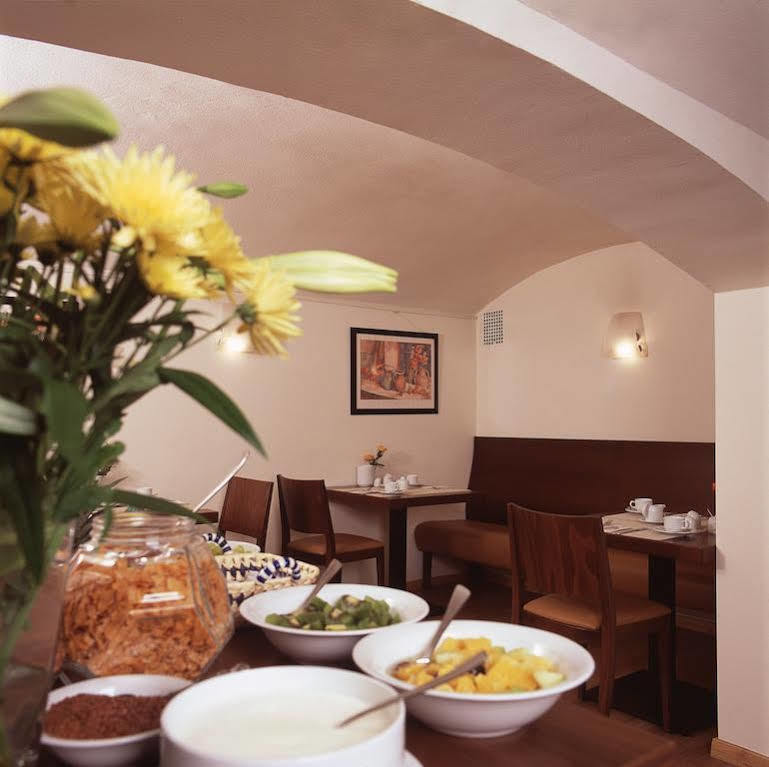 Hotel Am Hofgarten Düsseldorf Extérieur photo